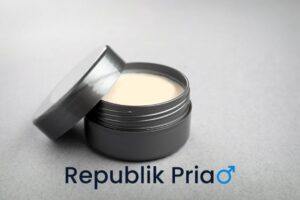 Read more about the article 5 Minyak Rambut yang Bagus untuk Pria
